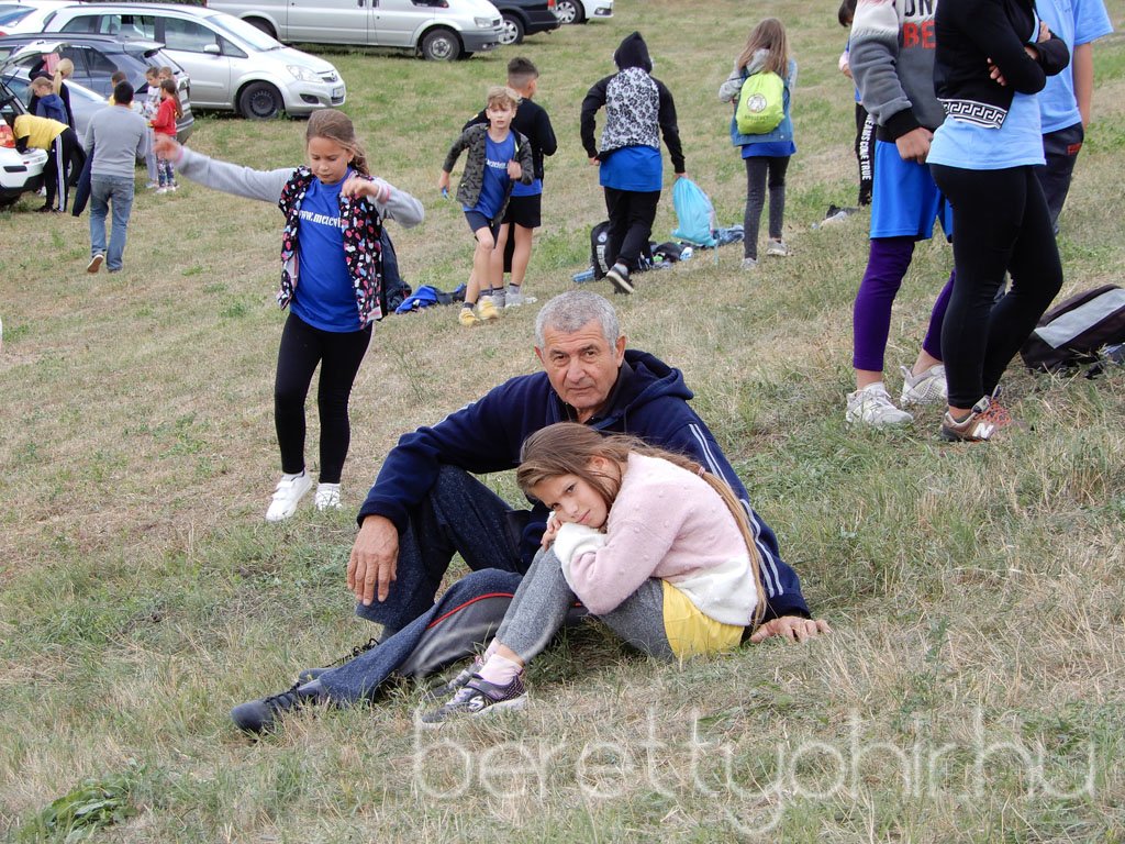 Mezei futóbajnokság Berettyóújfaluban 74